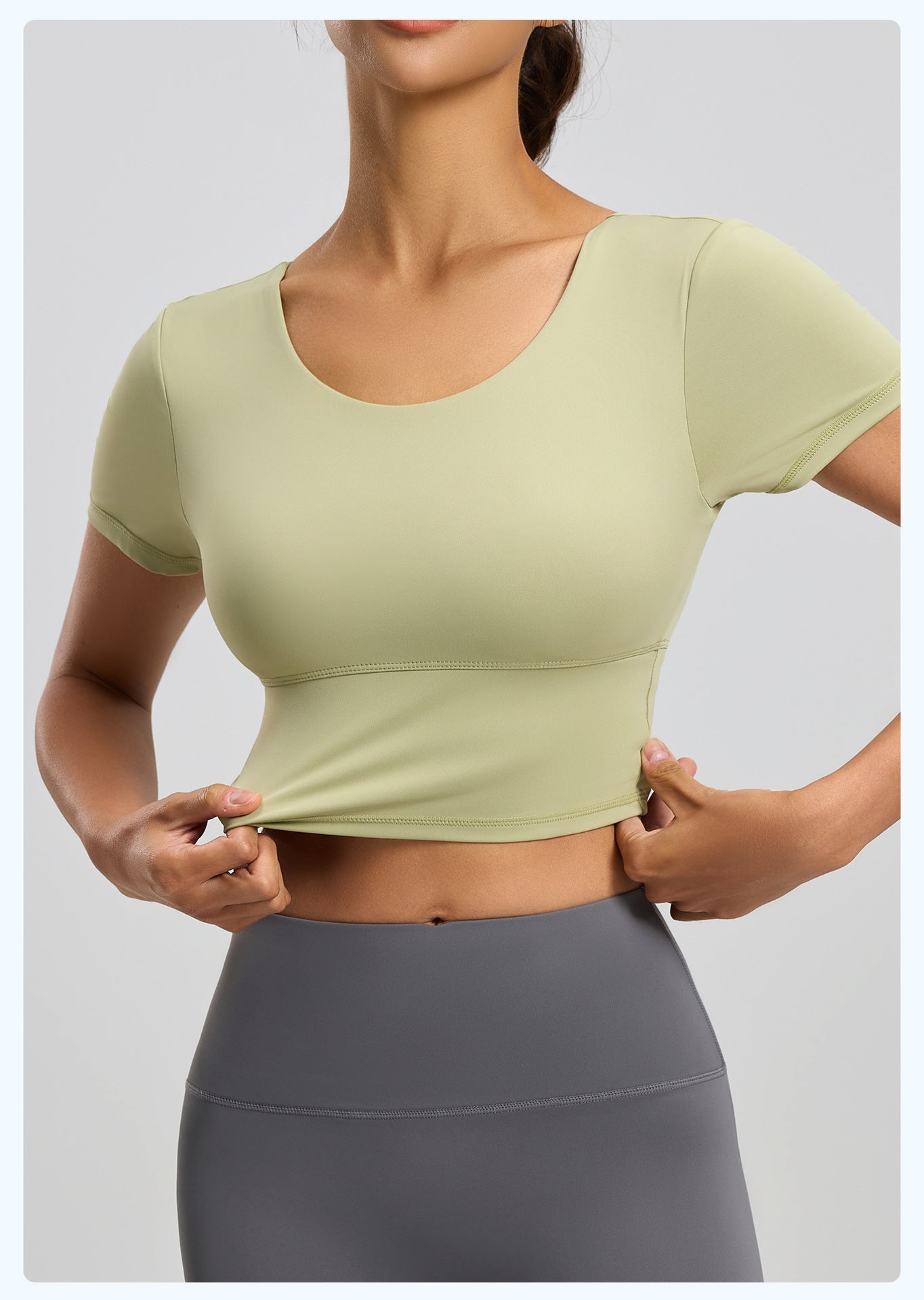 Women's Backless Beauty Yoga Short Sleeve, Naked Feel Slim Fit Sports Top with Built-in Pads, Stylish Workout Wear