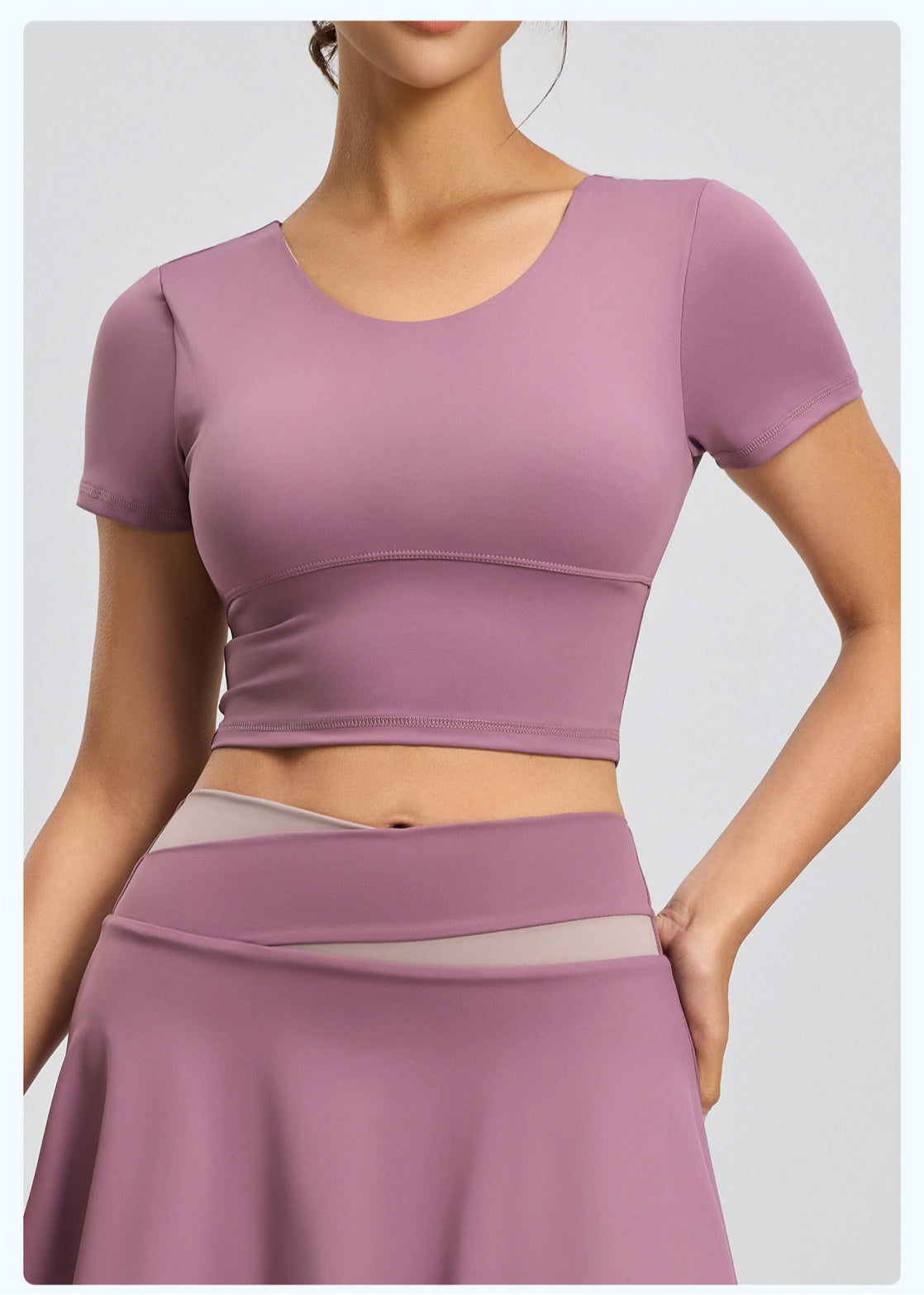 Women's Backless Beauty Yoga Short Sleeve, Naked Feel Slim Fit Sports Top with Built-in Pads, Stylish Workout Wear
